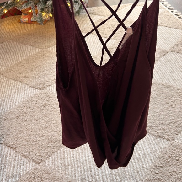 Lush dark purple bubble hem blouse - Picture 4 of 4